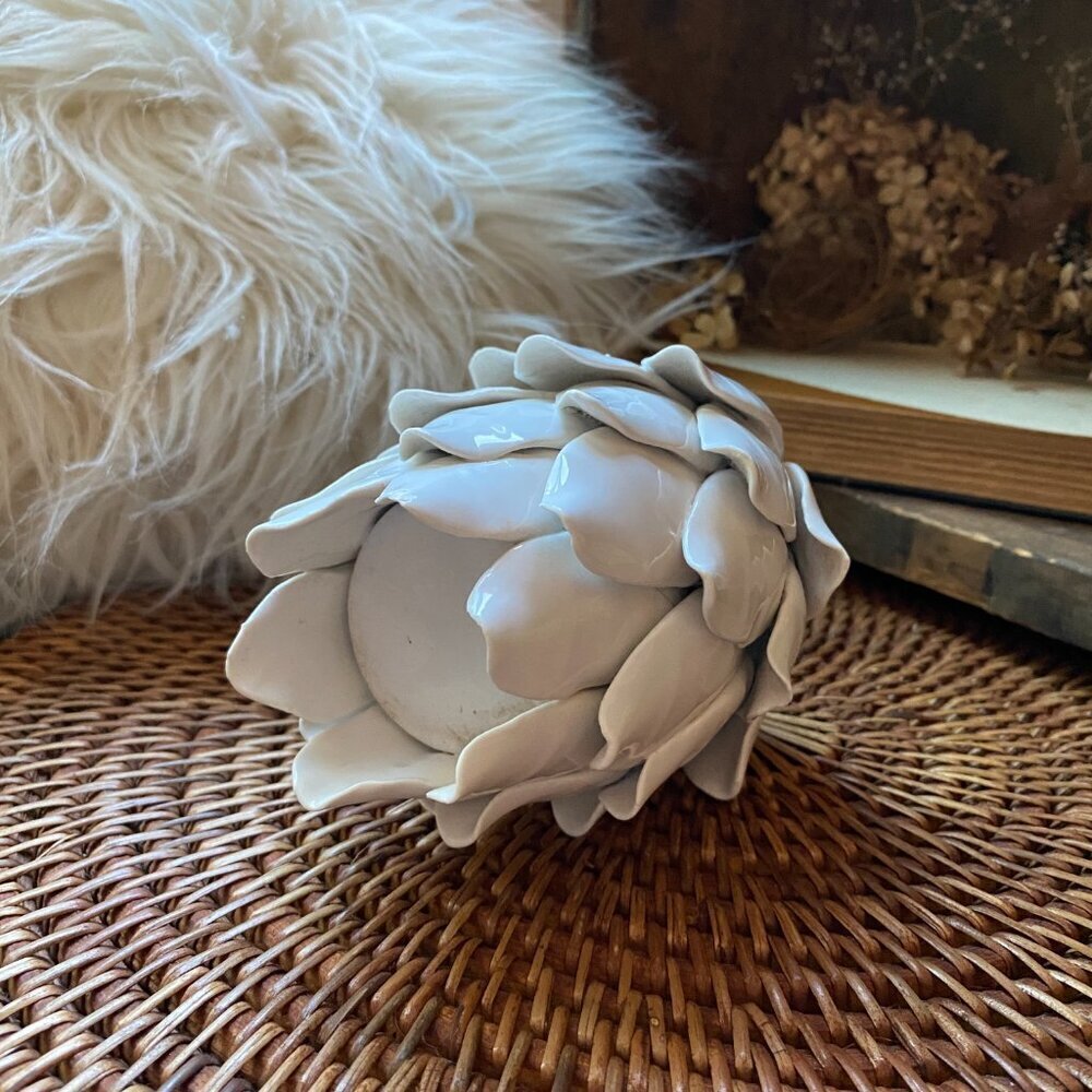 Two's Company - White Single Porcelain Artichoke Tealight Holder - Picture 6 of 9
